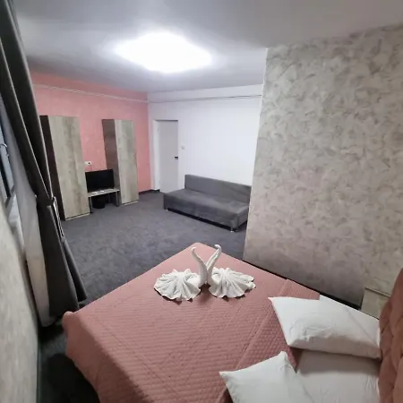 Hotel Ama World *